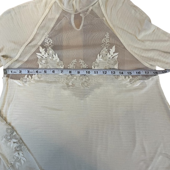 FREE PEOPLE Saheli Embroidered Mesh Top Ivory OB877344 Extra Small Ecru Color - Picture 6 of 15